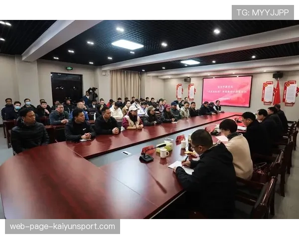 俱乐部推出“教练进校园”计划传播专业训练理念，点亮校园体育新征途